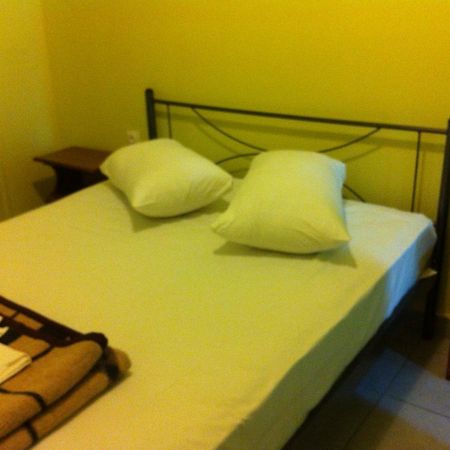 אתונה Zeus Hostel מראה חיצוני תמונה