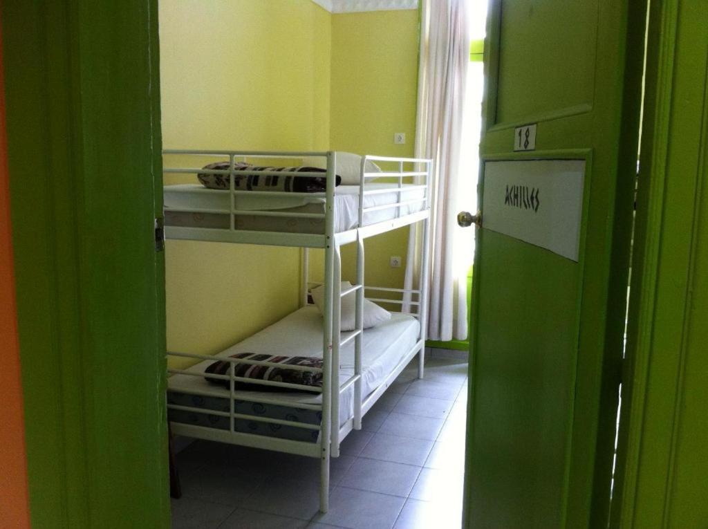 אתונה Zeus Hostel מראה חיצוני תמונה