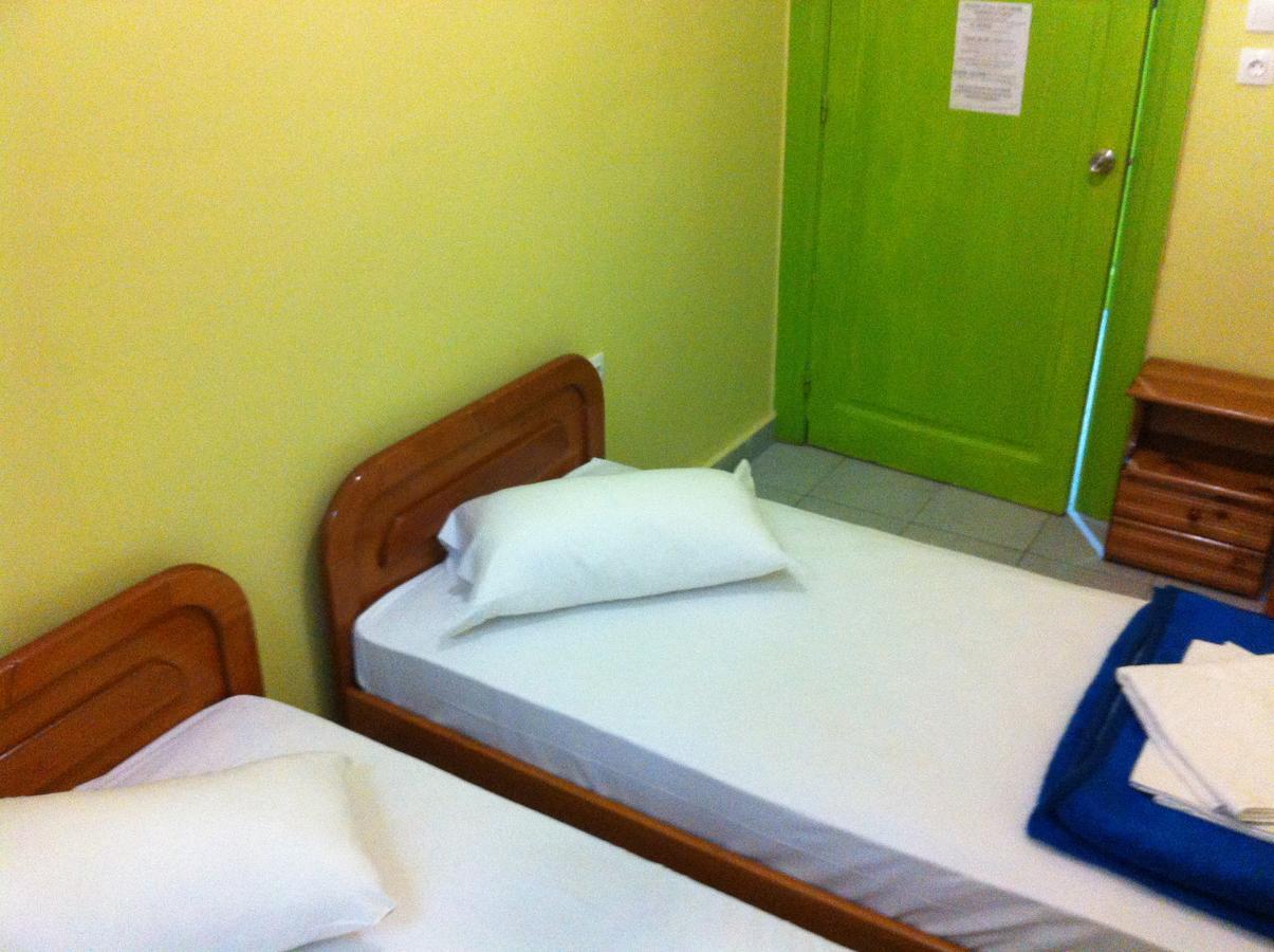 אתונה Zeus Hostel מראה חיצוני תמונה