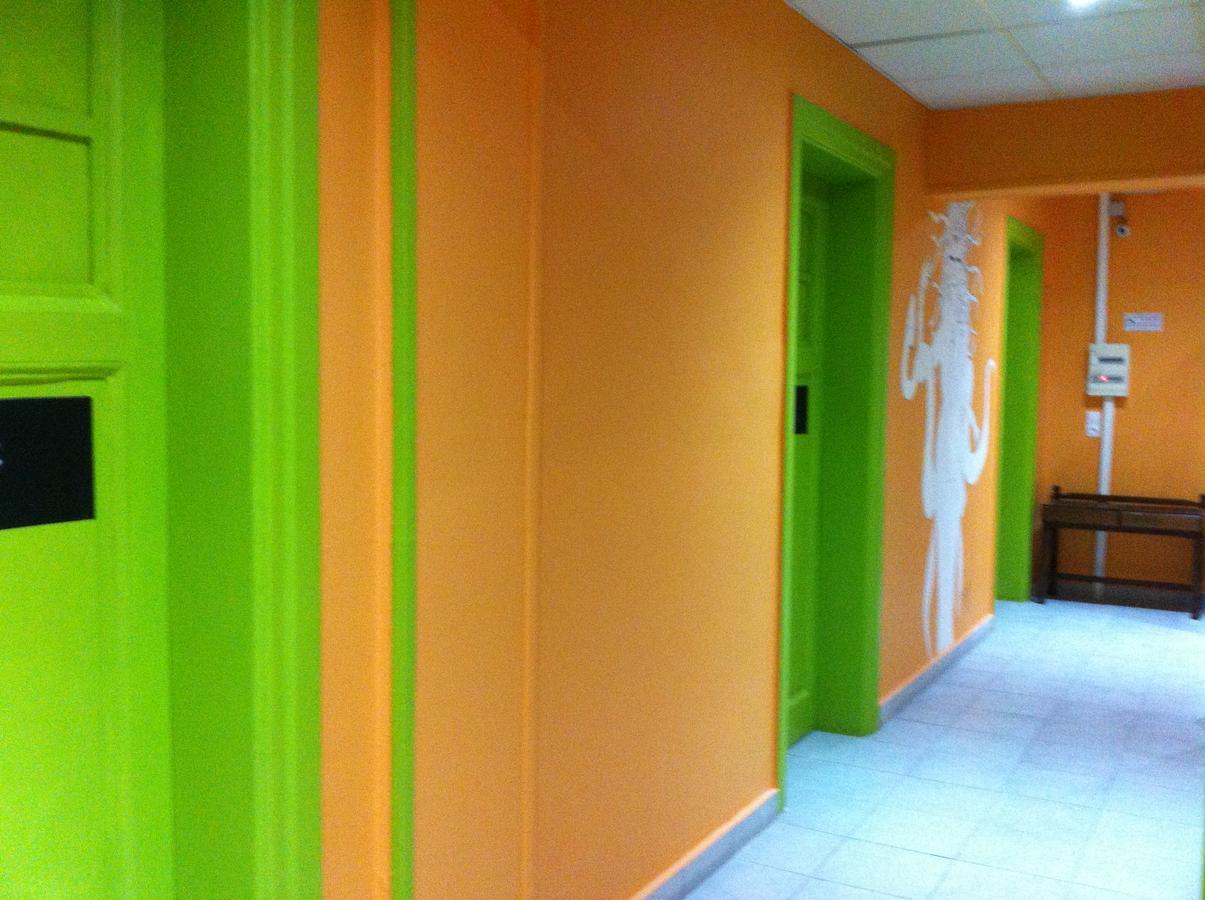 אתונה Zeus Hostel מראה חיצוני תמונה