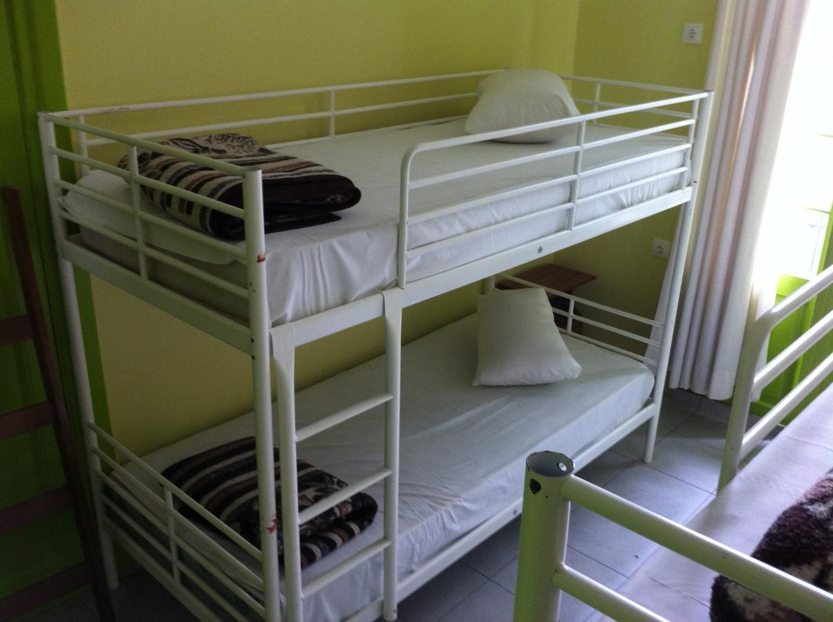 אתונה Zeus Hostel מראה חיצוני תמונה