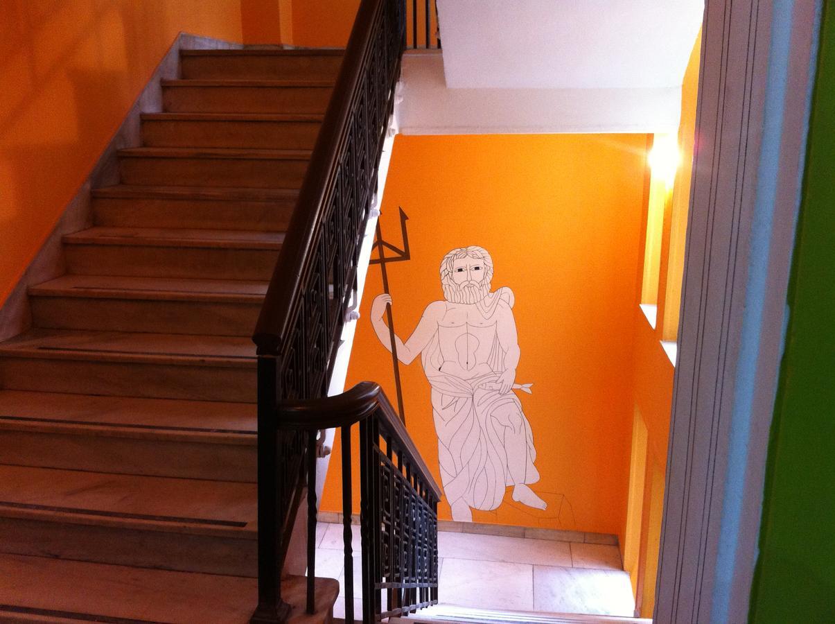 אתונה Zeus Hostel מראה חיצוני תמונה